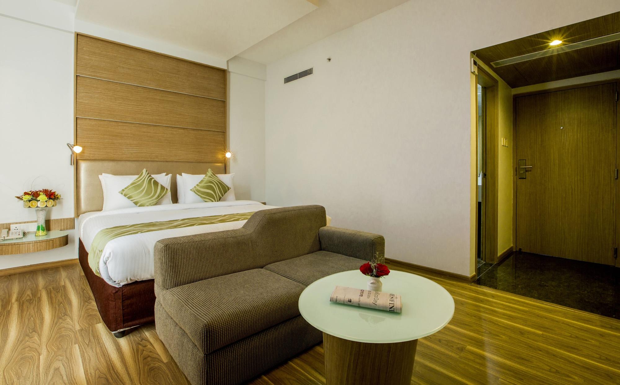 Tulip Inn Бангалор Экстерьер фото